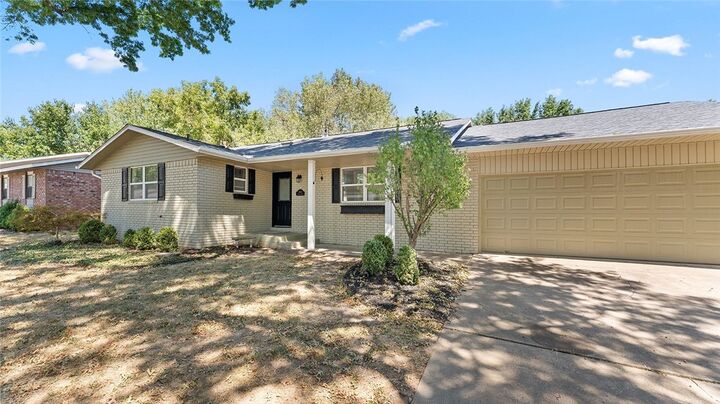 Property Photo: 4105 Miller Drive AR 72762
