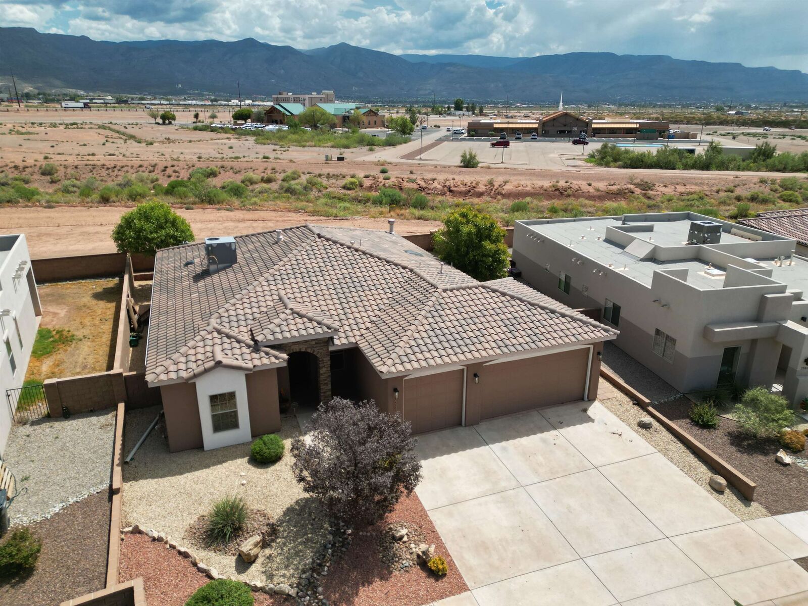 Property Photo:  3594 Red Arroyo Dr  NM 88310 