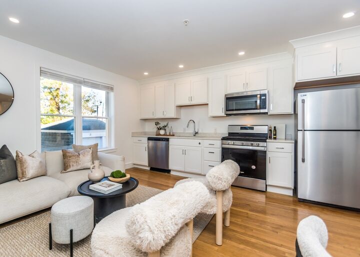 Property Photo:  92 Brown Street 1  MA 02453 