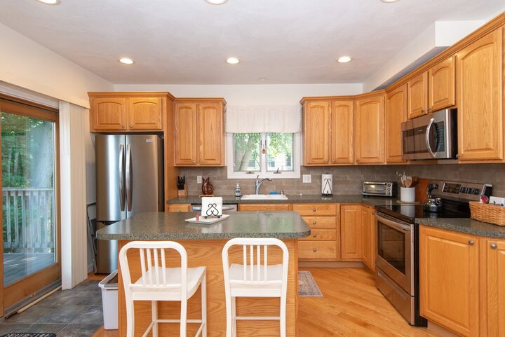 Property Photo:  18 Union St 1  MA 01867 