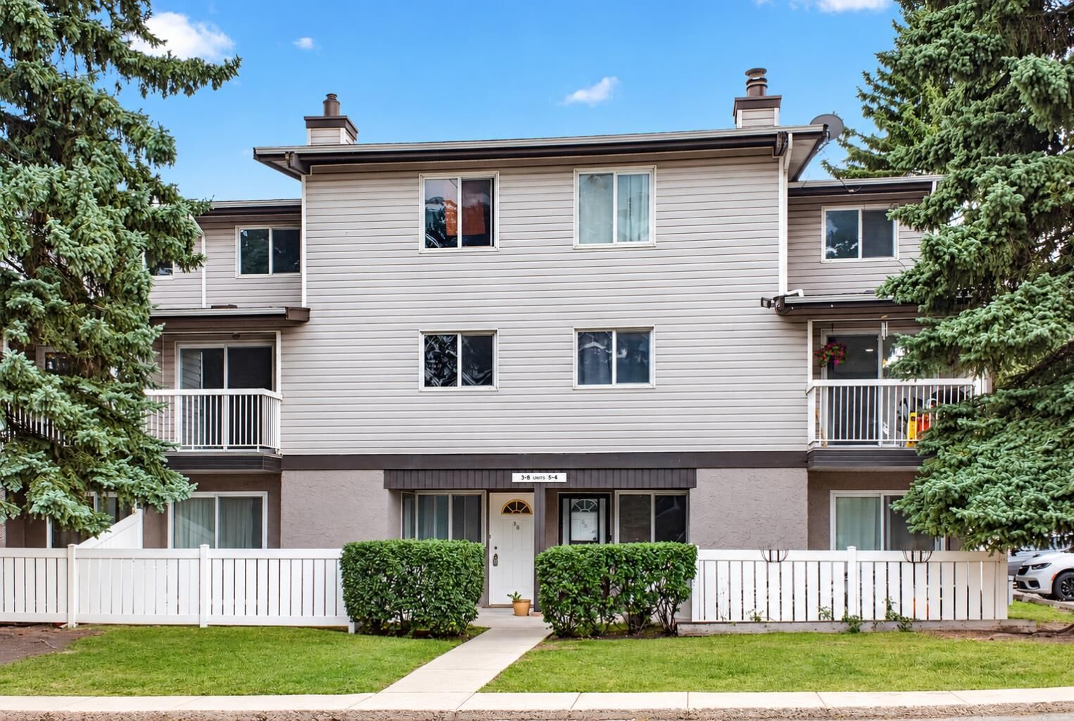 Photo de la propriété:  3800 Fonda Way SE 8  AB T2A 6G8 