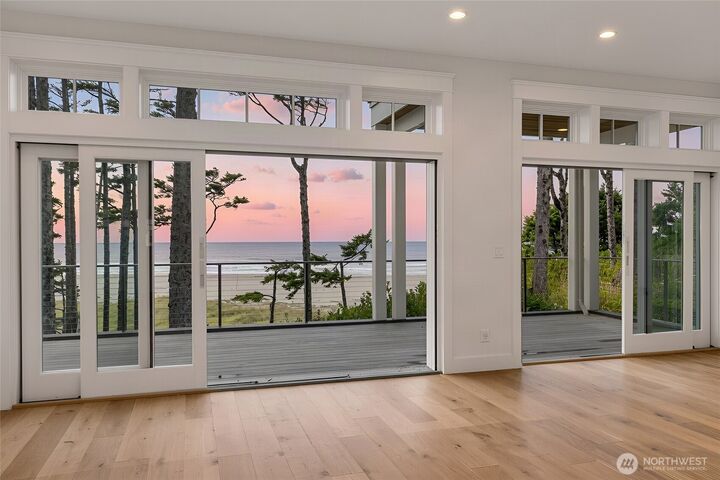 Property Photo: 22 Seaside Lane WA 98571