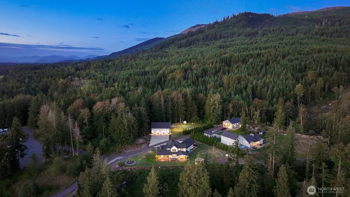 Property Photo:  3655  Siper Lane  WA 98247 
