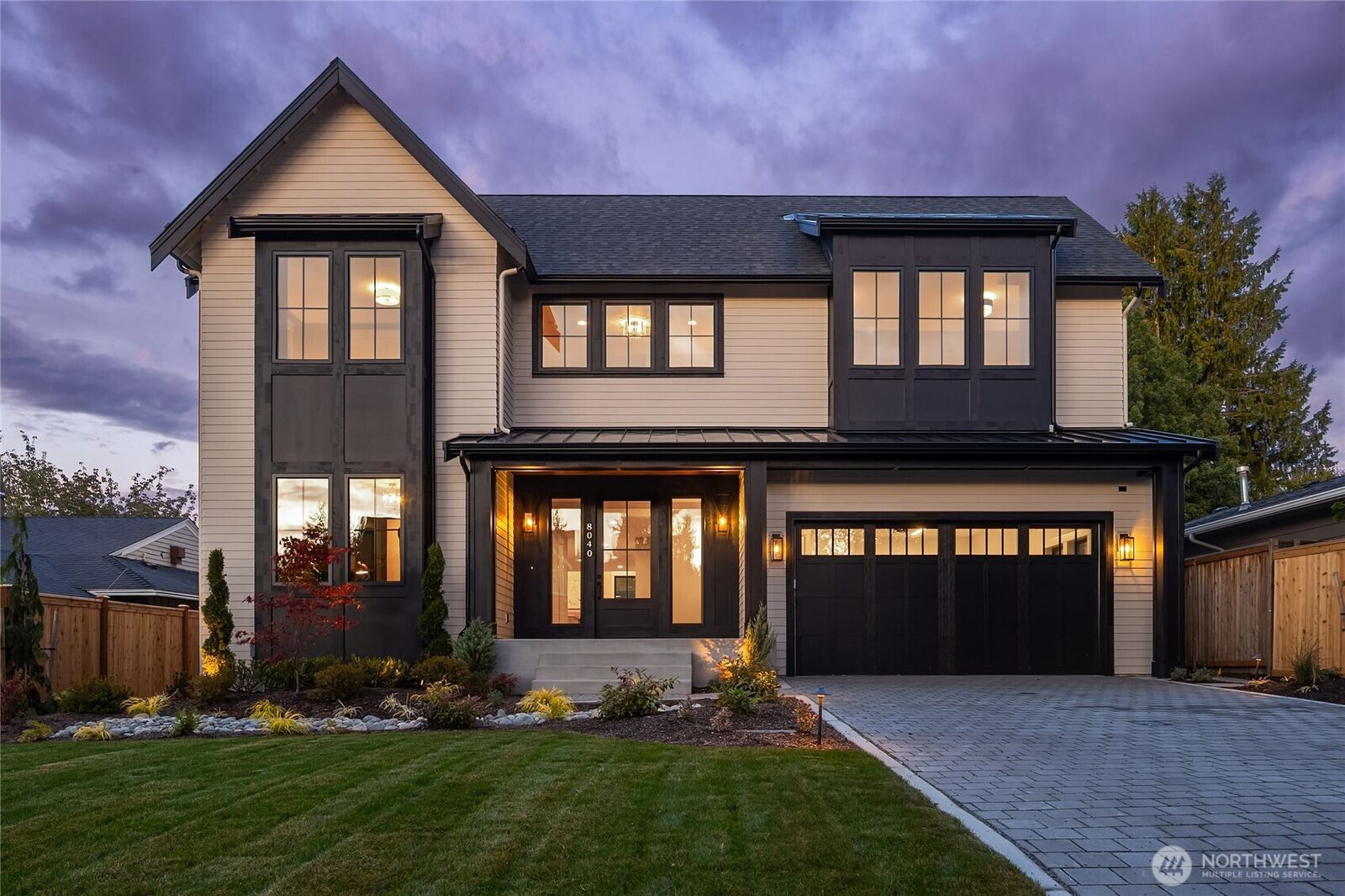 Property Photo:  8040  Forest Drive NE  WA 98115 