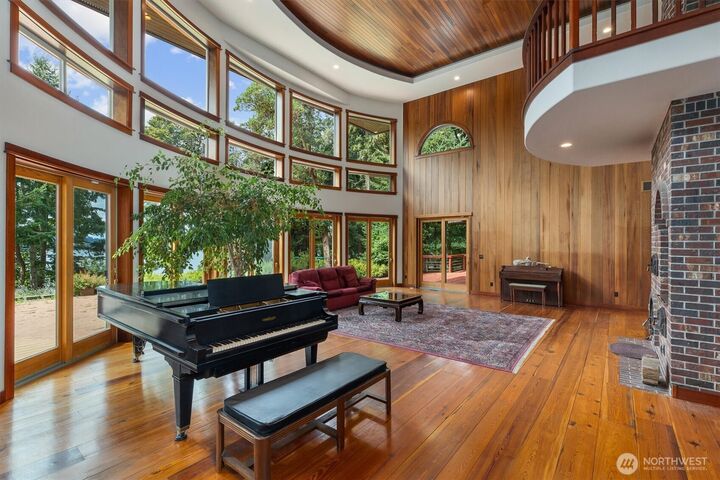Property Photo:  14405 SW Pohl Road  WA 98070 
