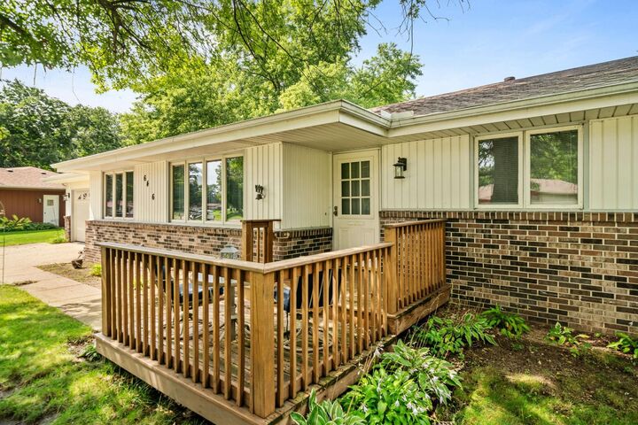 Property Photo: 6426 Dandbridge Boulevard IL 61103