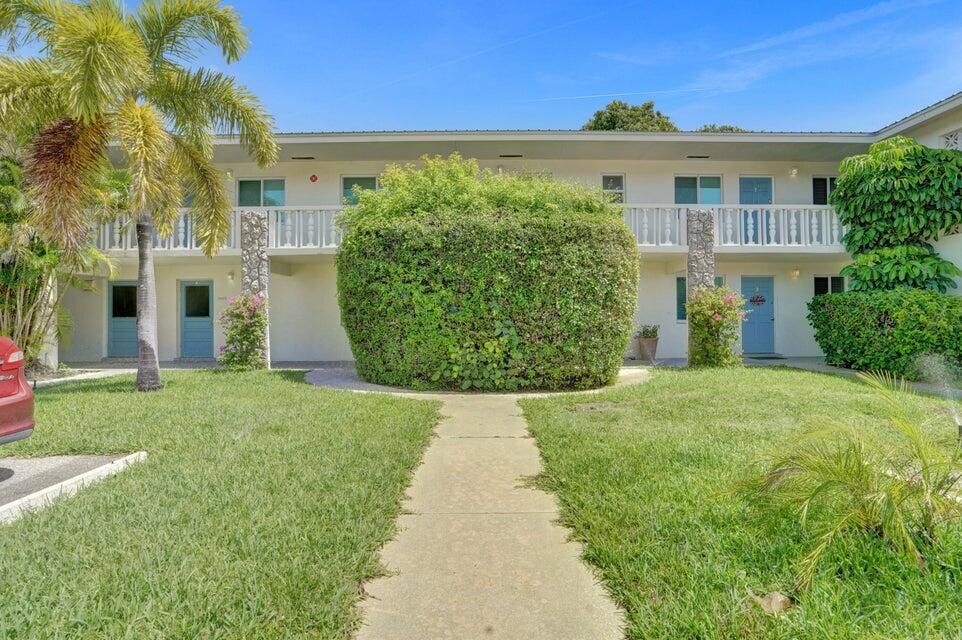 Property Photo:  115 SW 1st Avenue 3  FL 33435 