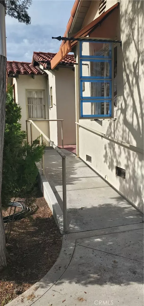 Property Photo: 616 N Hidalgo CA 91801