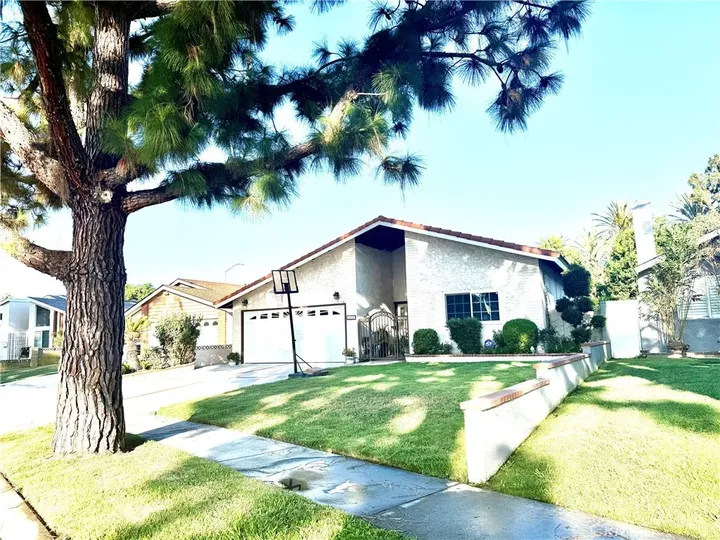 Property Photo: 19115 Wiersma CA 90703