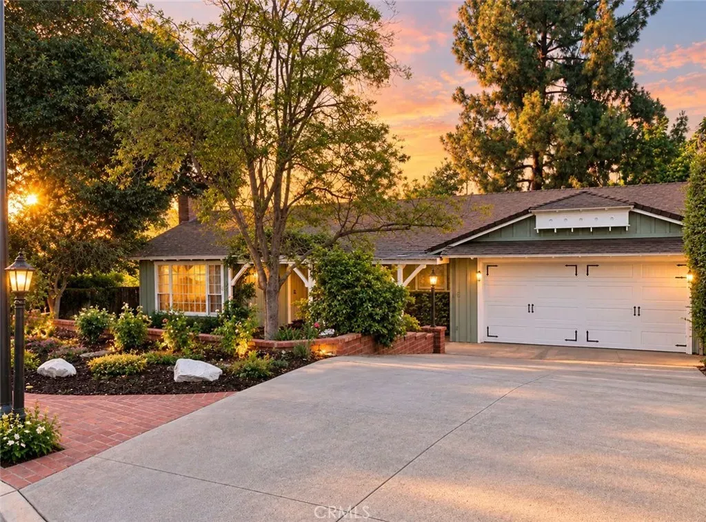 Property Photo:  1795 Prince Albert  CA 92507 