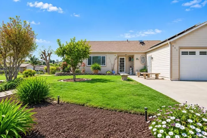 Property Photo:  652 Irene Road  CA 92057 