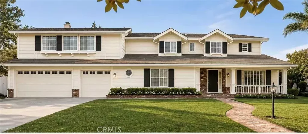 Property Photo:  162 W Buffington  CA 91784 