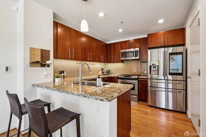 Property Photo: 325 Berry Street 114 CA 94158