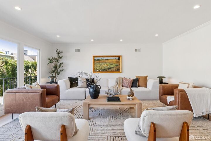 Property Photo:  57 Heather Avenue  CA 94118 