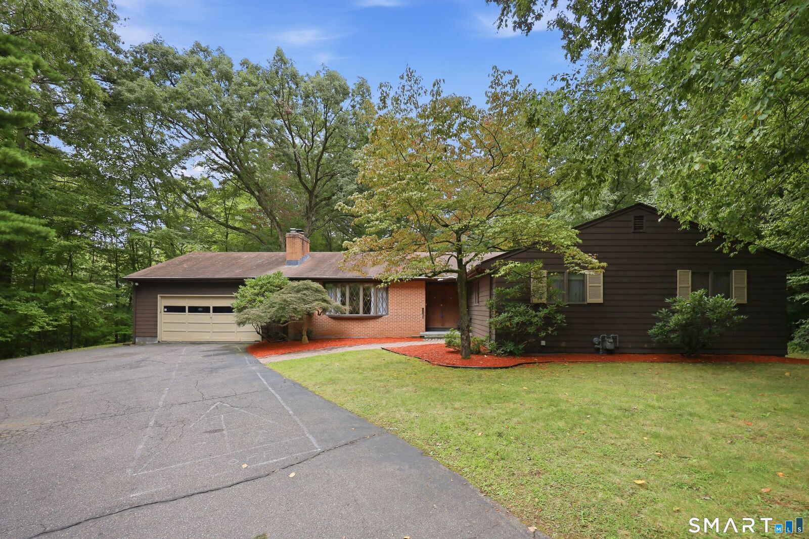 Property Photo:  5 Birch Road  CT 06002 