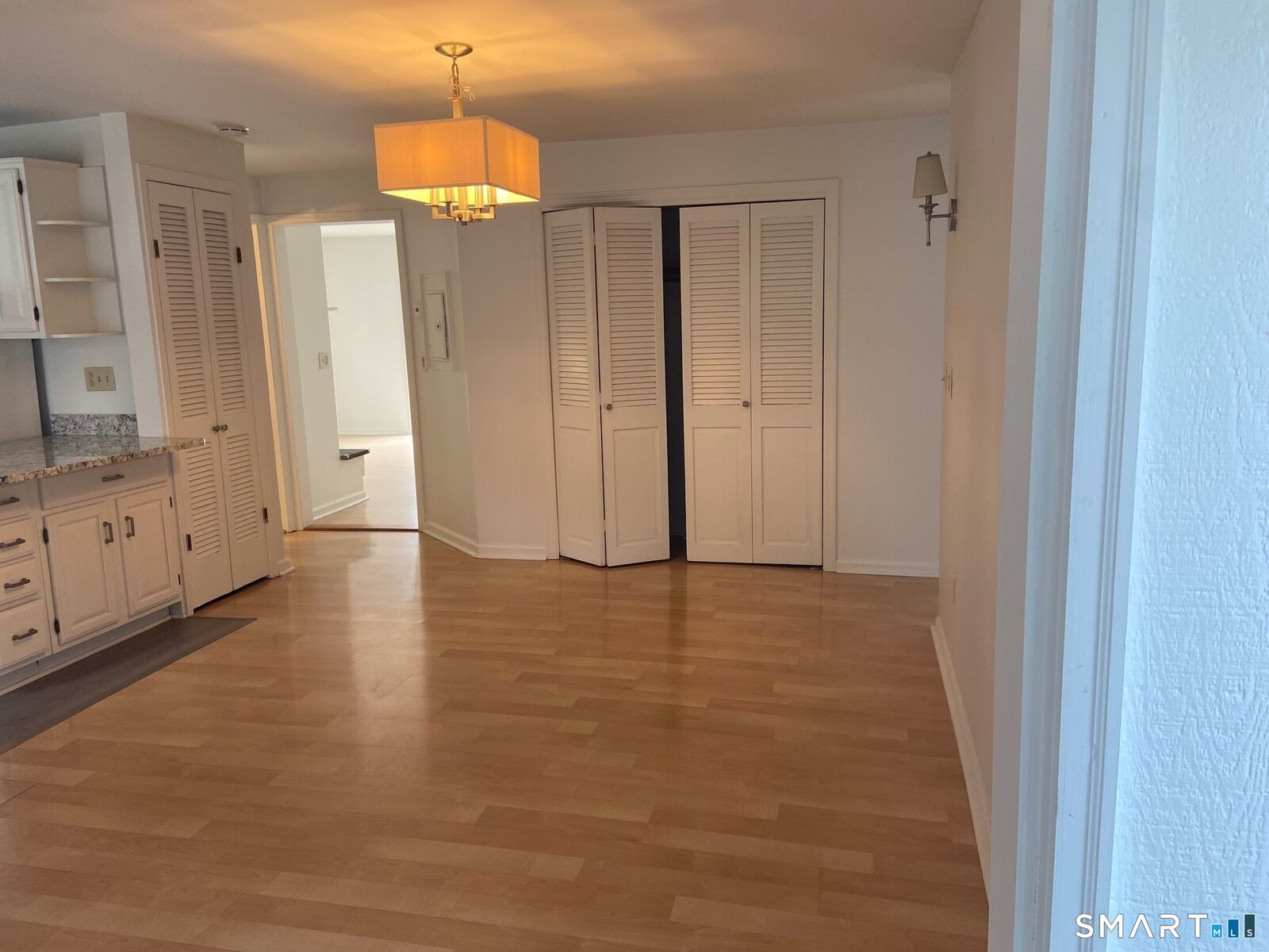 Property Photo:  4 McKendry Court  CT 06853 