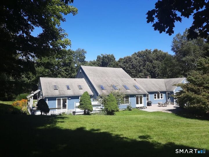 Property Photo:  121 Picketts Ridge Road  CT 06896 