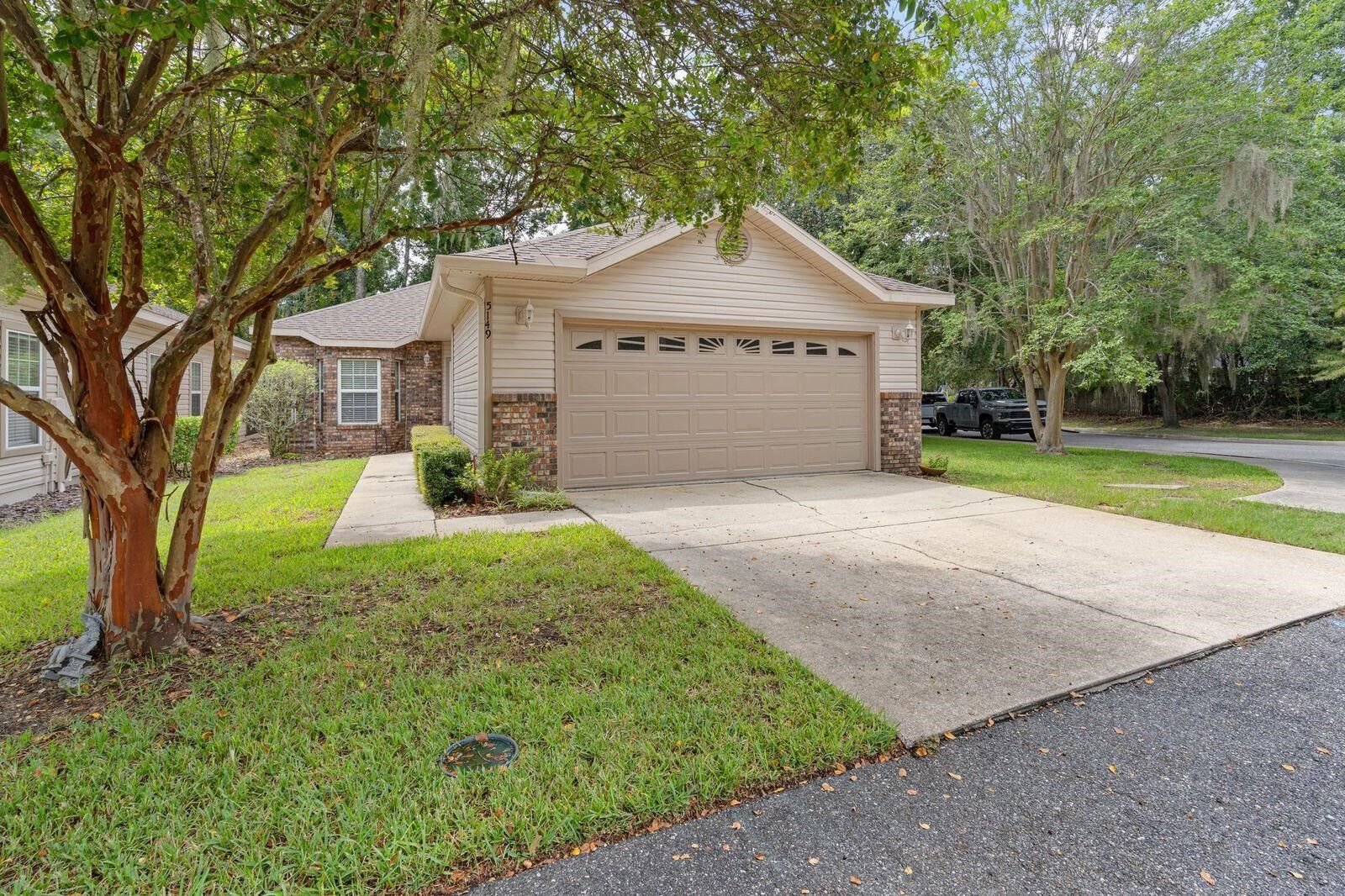 Property Photo: 5149 NW 80th Road FL 32653