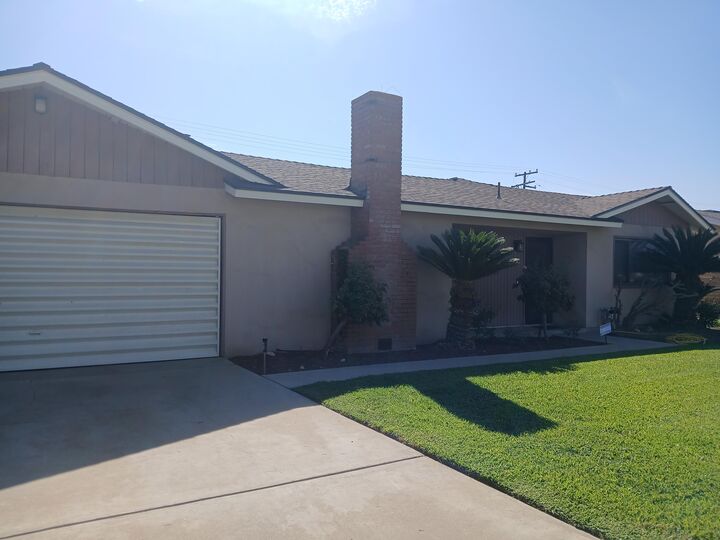 Property Photo: 1198 S Salome Street CA 93274