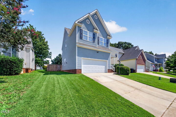 Property Photo:  2525 Trailwood Hills Drive  NC 27603 