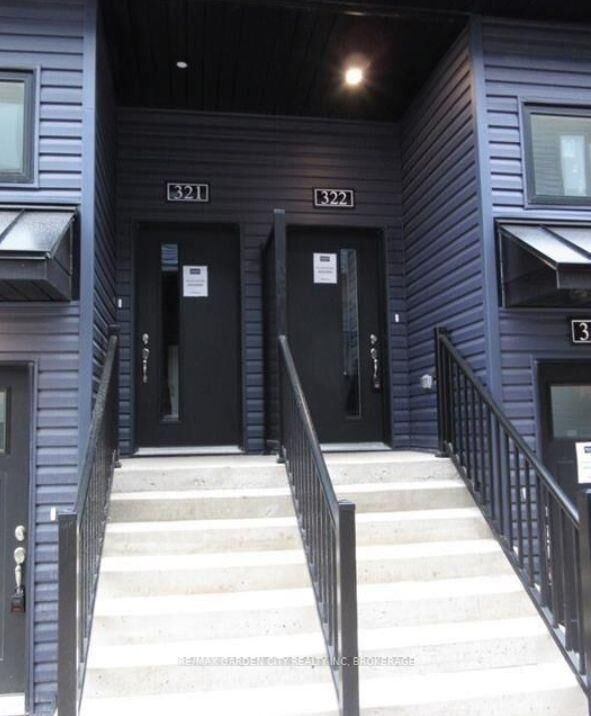 Property Photo:  781 Clare Avenue 322  ON L3C 0K1 