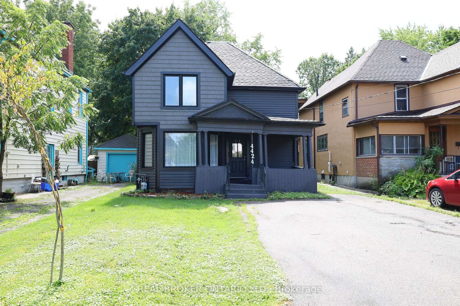 Property Photo:  4424 Ellis Street  ON L2E 1H4 