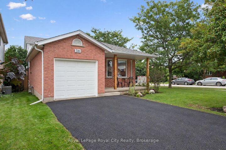 Property Photo:  38 Borland Drive  ON N1G 5B5 