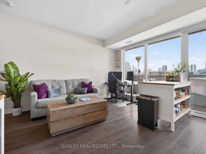 Property Photo:  60 Tannery Road 516  ON M5A 0S8 