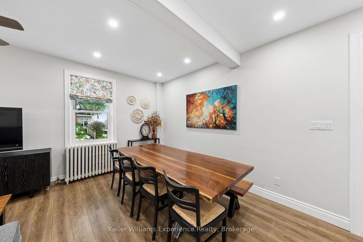 Property Photo:  344 Second Street  ON L4R 3R3 