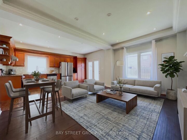 Property Photo: 23 Eagle Peak Drive ON L4S 2W3