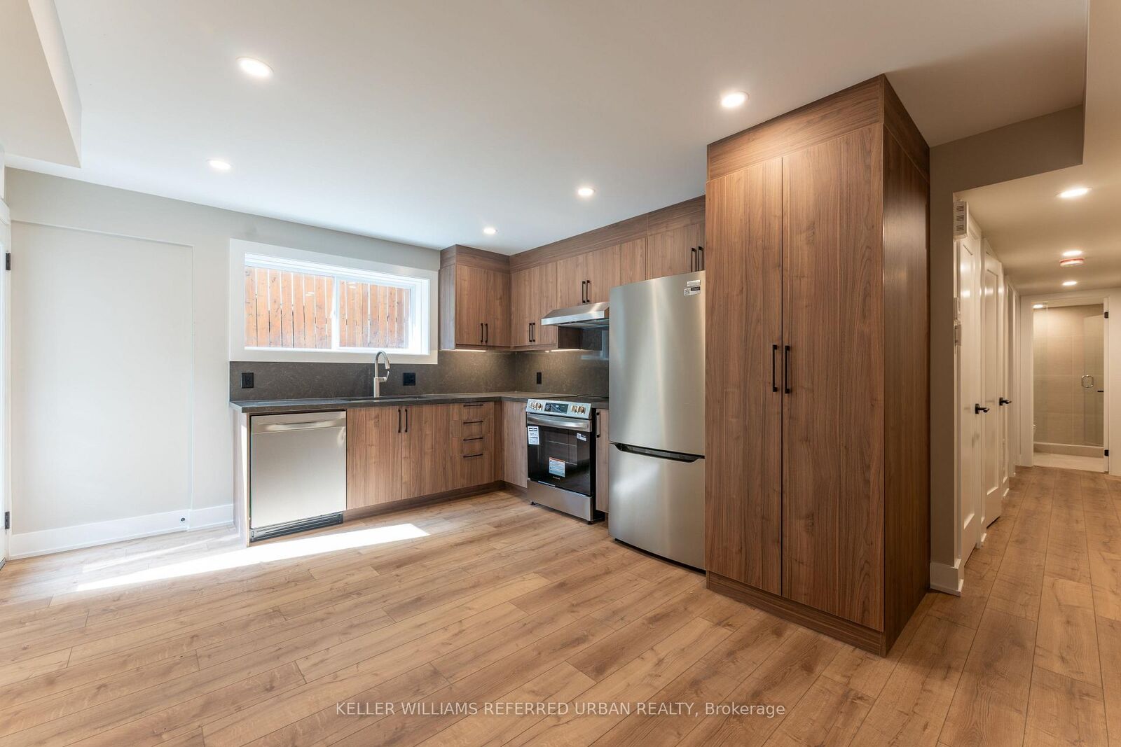 Property Photo:  352 Jones Avenue 1  ON M4J 3G3 