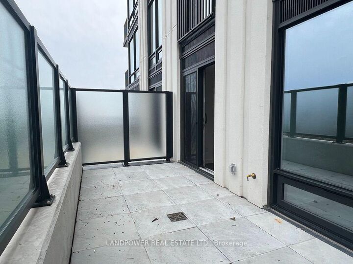 Property Photo:  89 Montclair Avenue 915  ON M5P 0B1 