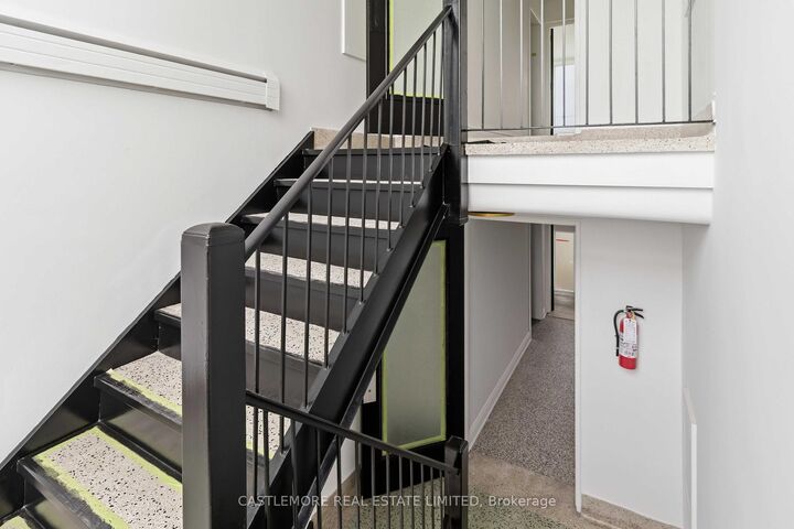 Property Photo:  9 Allenby Avenue 1  ON M9W 1S5 