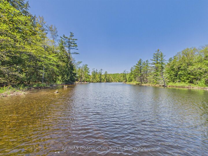 Property Photo:  1215 118 Highway E  ON P1L 0K3 