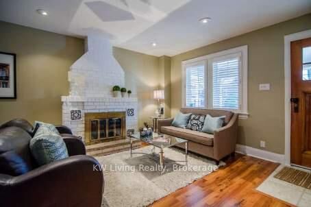 Property Photo:  196 Fairlawn Avenue  ON M5M 1S8 