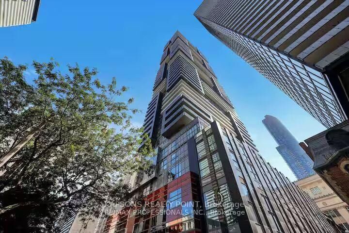 Property Photo:  7 Grenville Street 6512  ON M4Y 1A1 