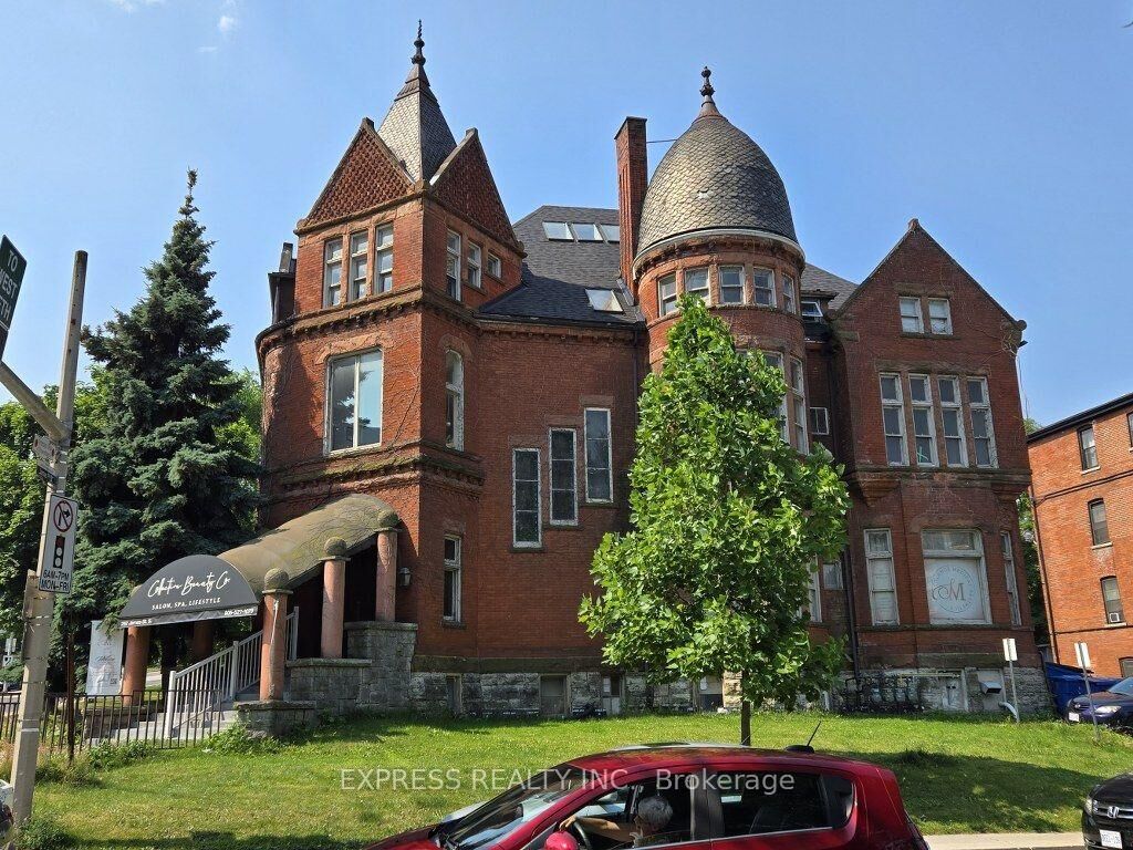 Property Photo: 252 James Street S 4 ON L8P 3B5