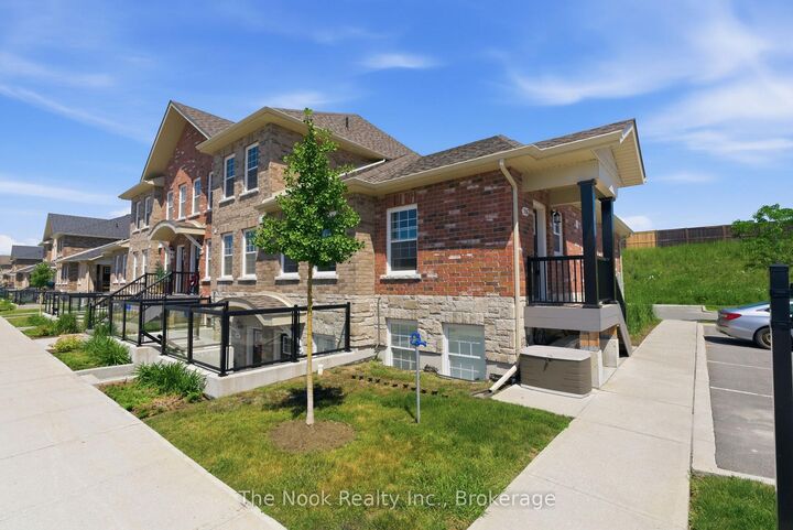 Property Photo:  470 Lonsberry Drive 506  ON K9A 0K4 