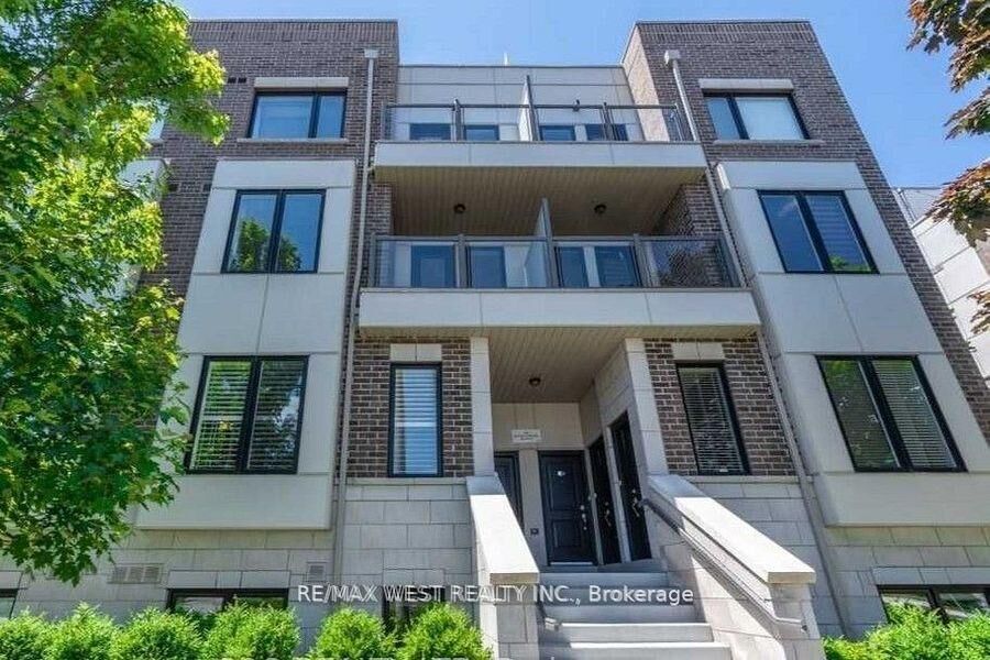 Property Photo:  252 Royal York Road 213  ON M8V 2V9 