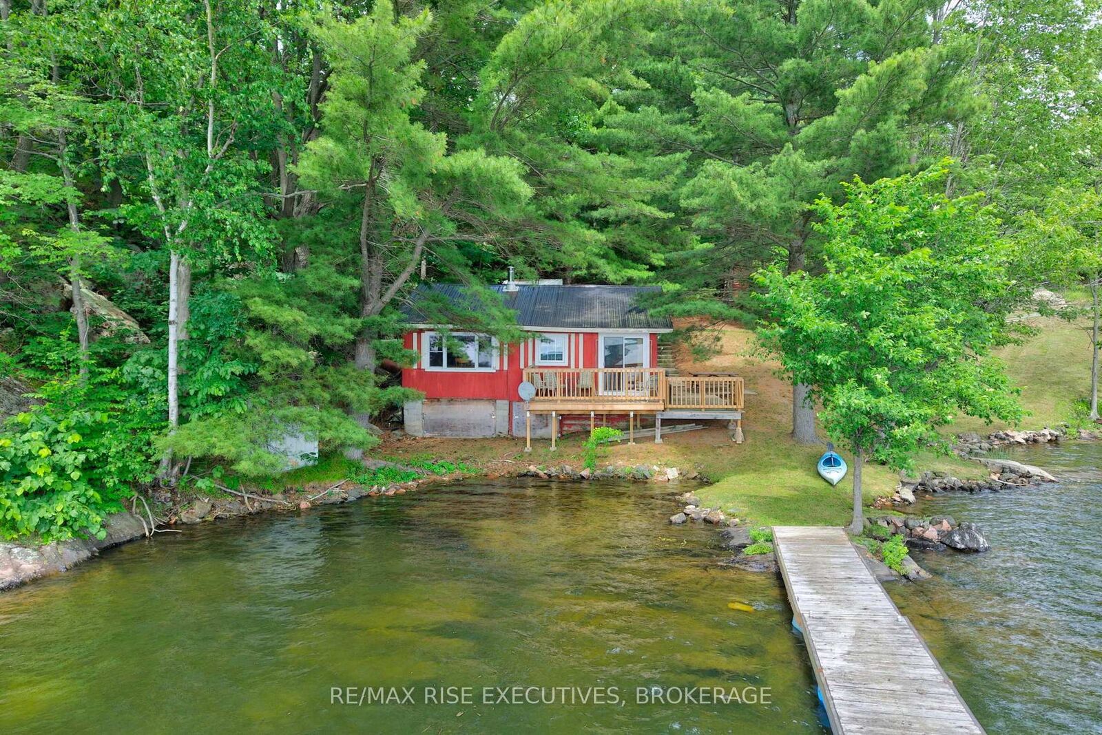 Property Photo:  90 East Shore Lane  ON K0H 2V0 