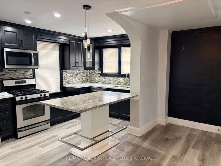 Property Photo:  3 Rices Lane  ON L3B 3L7 