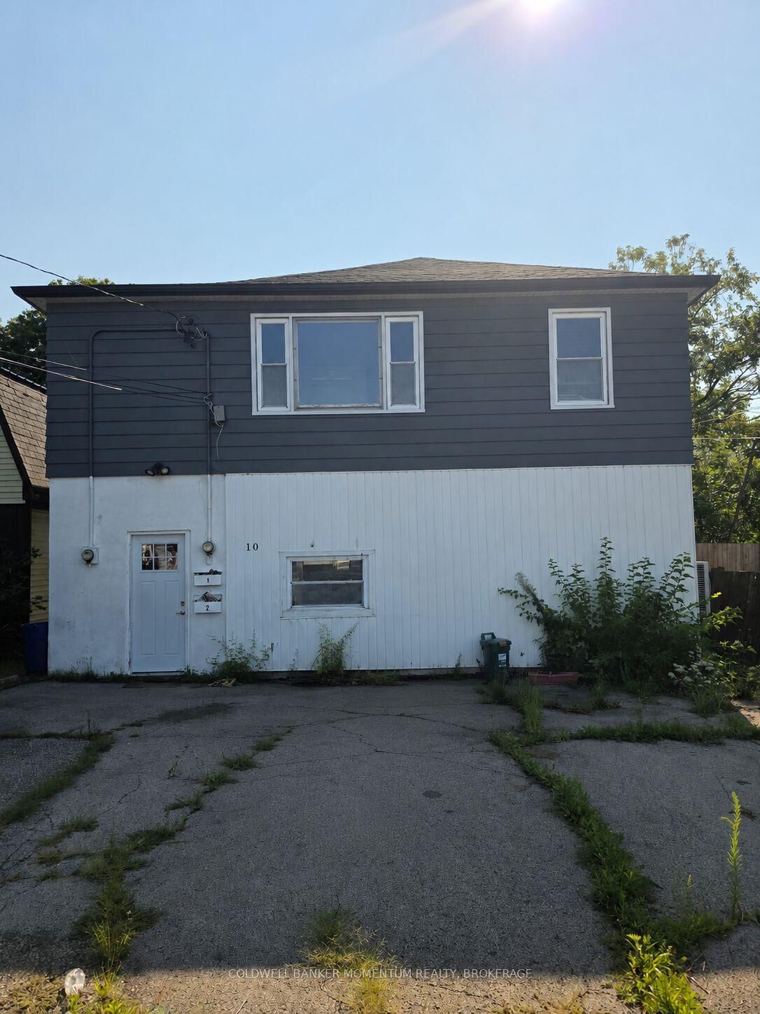 Property Photo:  10 Dunlop Street  ON L2A 4H8 