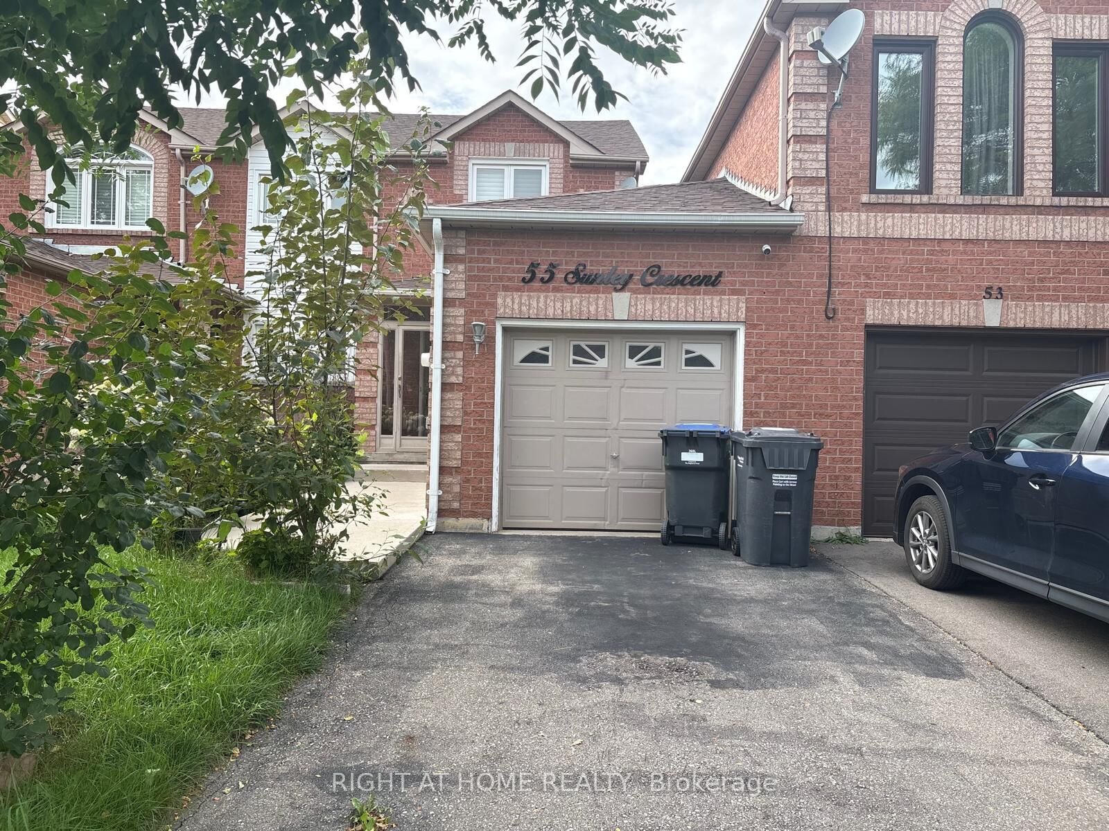 Property Photo:  55 Sunley Crescent  ON L6Y 5B8 