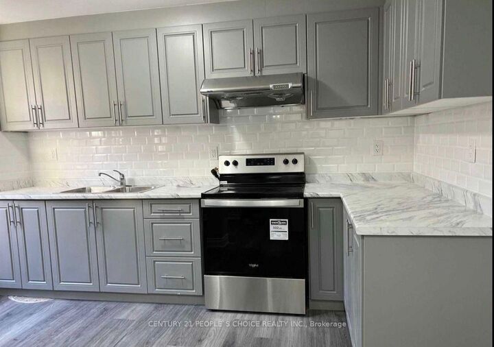 Property Photo:  23 Travis Crescent Bsmt  ON L7A 3J4 