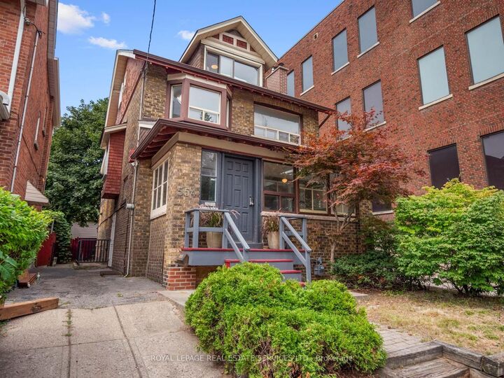Property Photo:  554 Runnymede Road  ON M6S 2Z7 