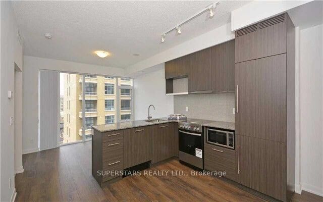 Property Photo:  435 Richmond Street W 613  ON M5V 0N3 