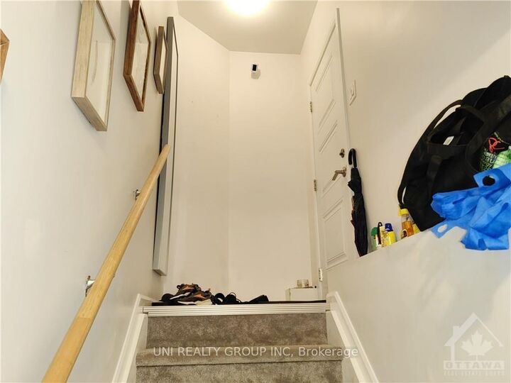 Property Photo:  492 Moodie Drive B  ON K2H 8A7 