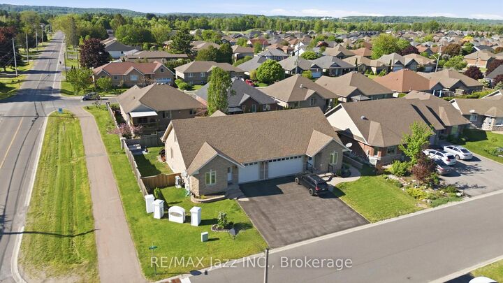 Property Photo:  1 Cooper Court  ON K0K 1H0 