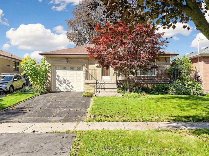 Photo de la propriété:  464 Scarborough Golf Club Road  ON M1G 1H1 