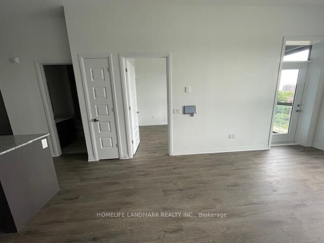 Property Photo:  95 Dundas Street S 411  ON L6M 5N4 
